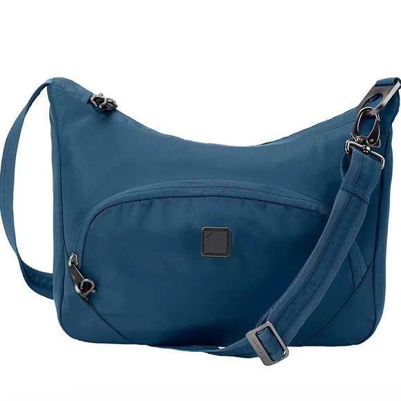 Lewis and Clark Handbags - Lewis N. Clark Blue and Beige Inside Secura Anti-Theft Messenger Bag EUC